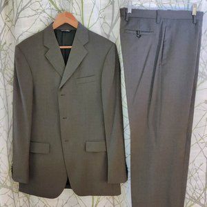Banana Republic Modern Grey Wool Suit, 40R Pants 33x34